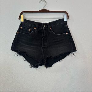 Levi’s 501 Raw Hem Buttonfly Shorts 014